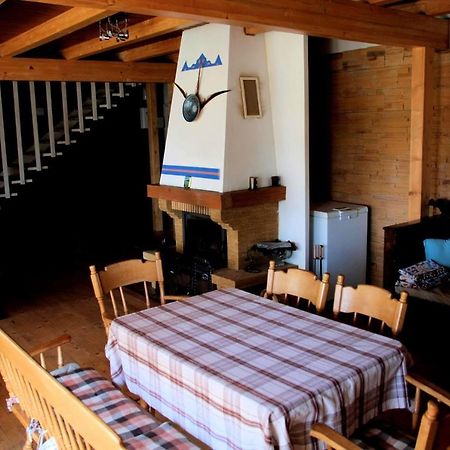 Old Fane'S Lodge Marasu Exterior foto